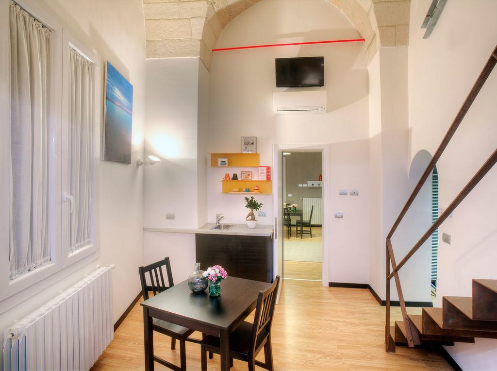 Casa Brancaccio Apartment เลชเช ห้อง รูปภาพ